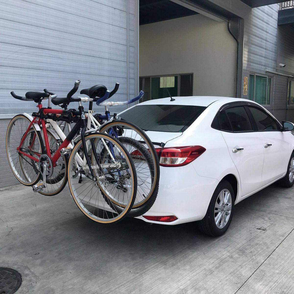 AUTOSTYLE - Portabicicleta Trasera 3 Bicicletas