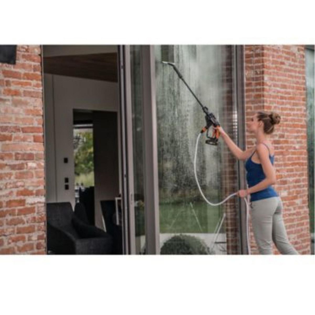 WORX - Hidrolavadora Con Batería Recargable 20V 320Psi WorxS