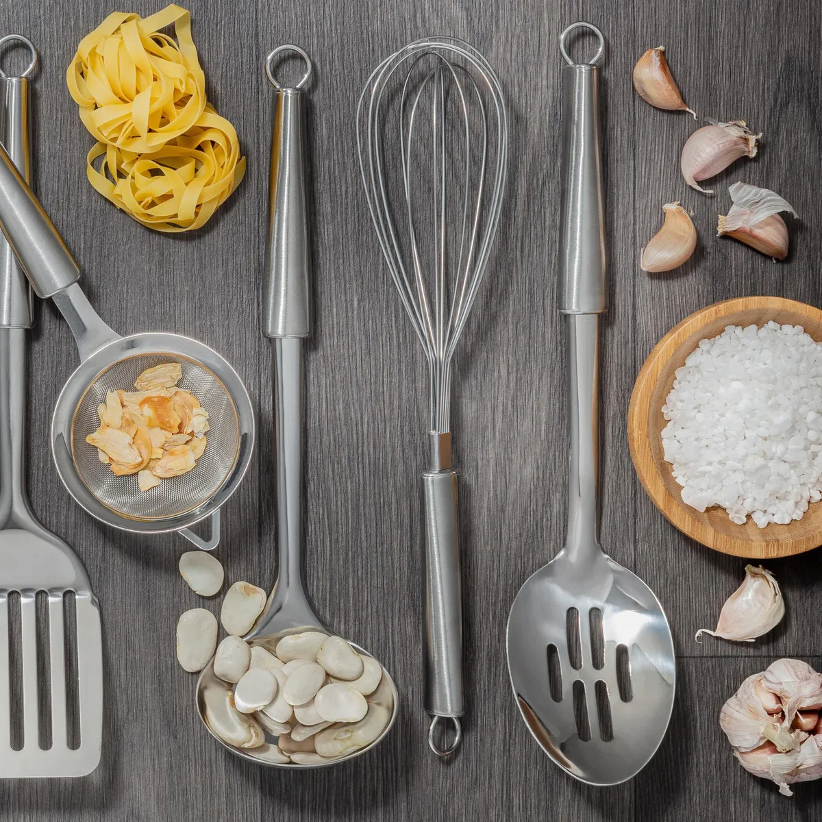 JUST HOME COLLECTION - Cucharón con Ranuras