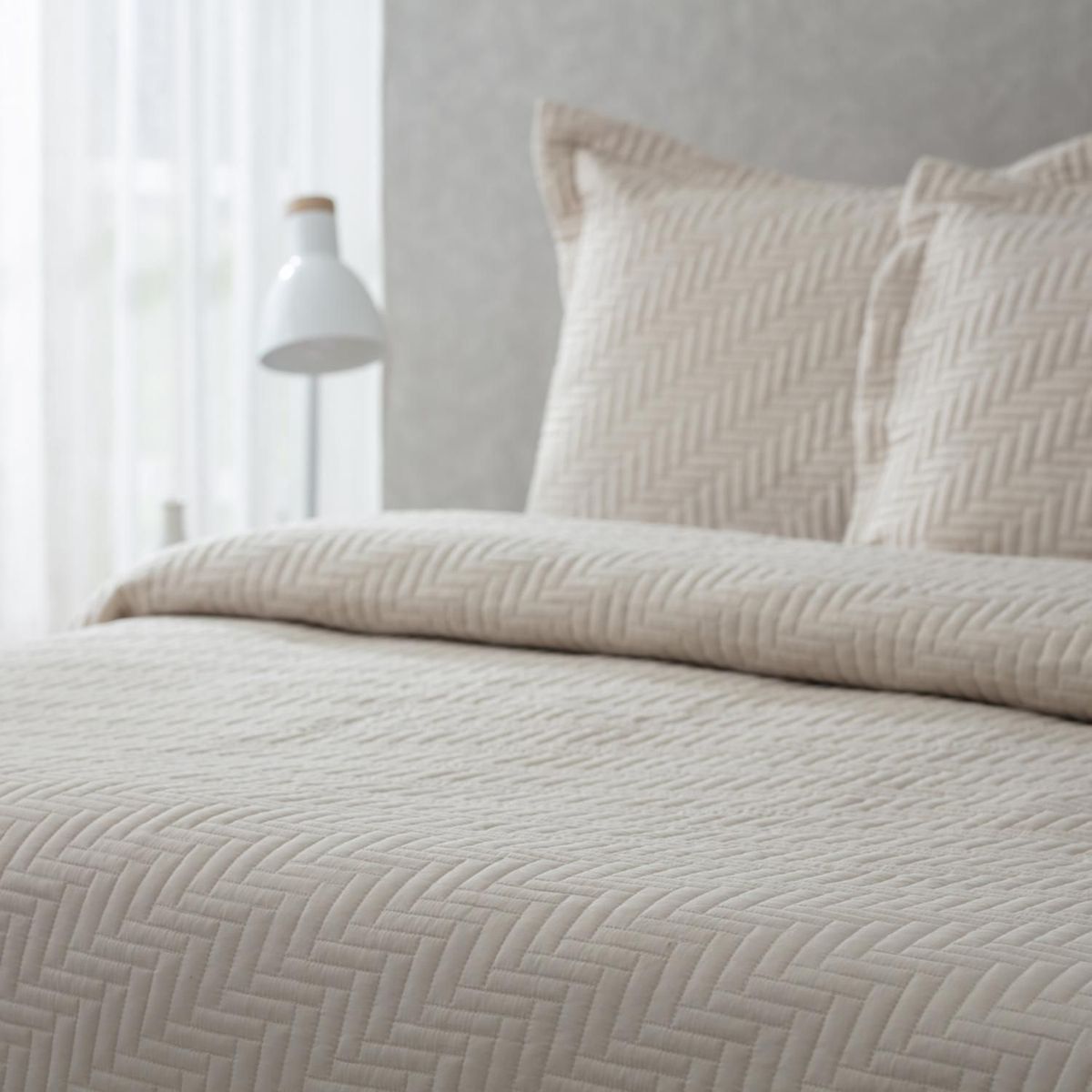 HOMY - Quilt Clasic Liso Beige 1.5P