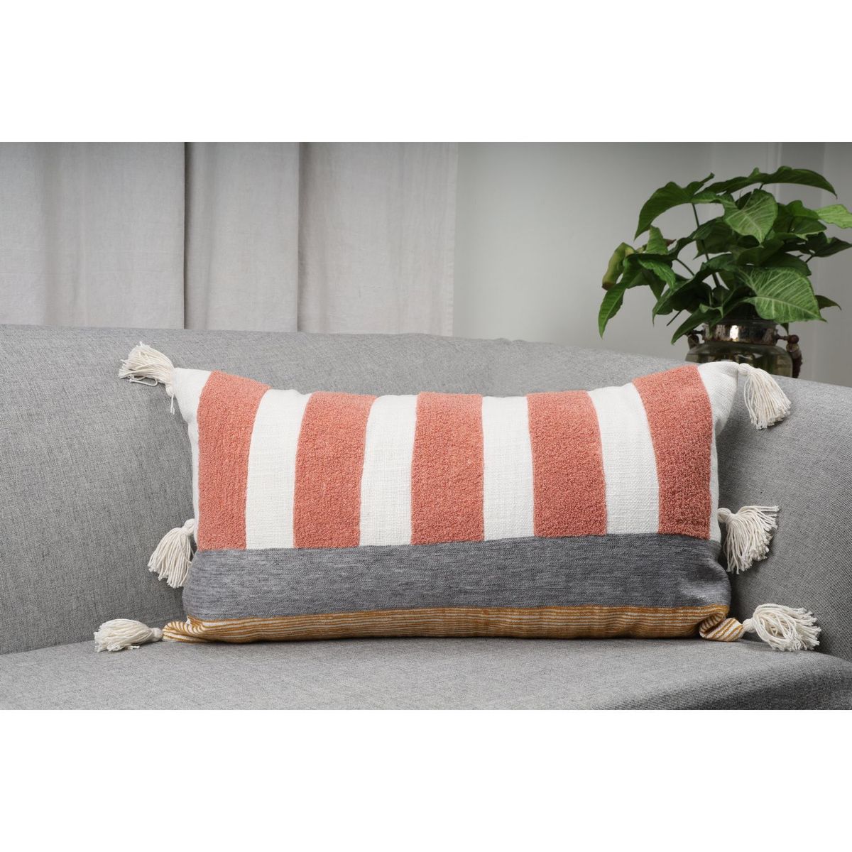HOMY - Cojín Tejido Ponpon 35x65cm