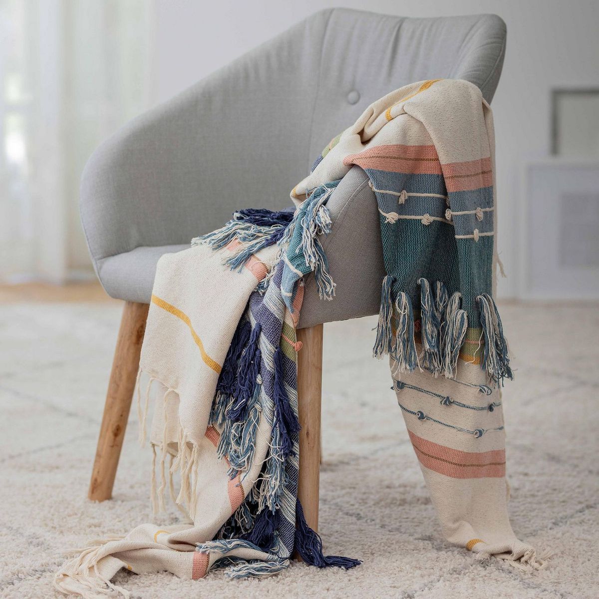 HOMY - Manta Líneas y Textura 130x150cm