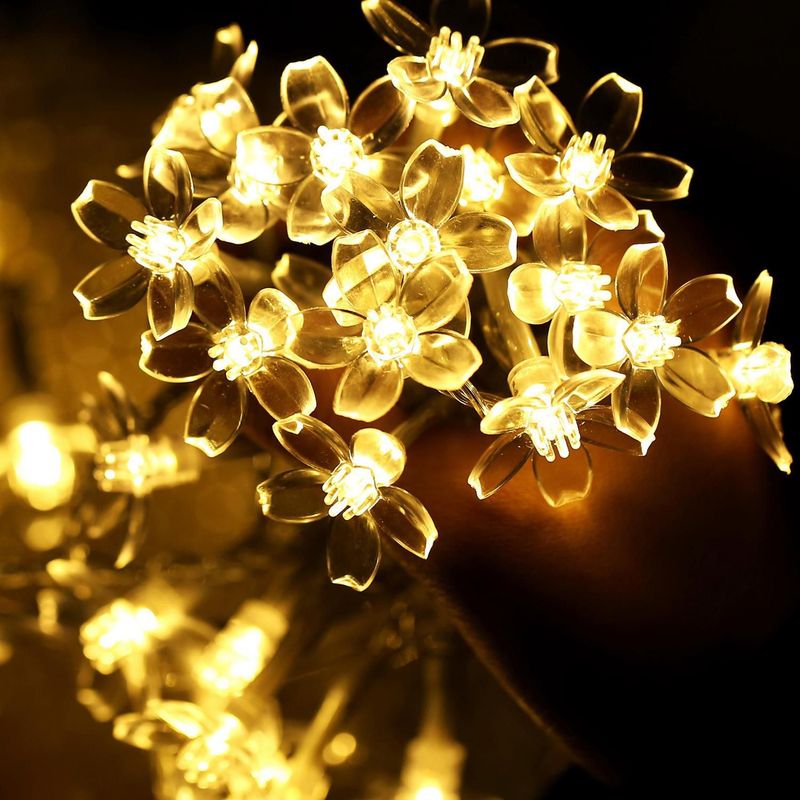 JUST HOME COLLECTION - Guirnalda Florcitas con Batería 10 Luces IP20