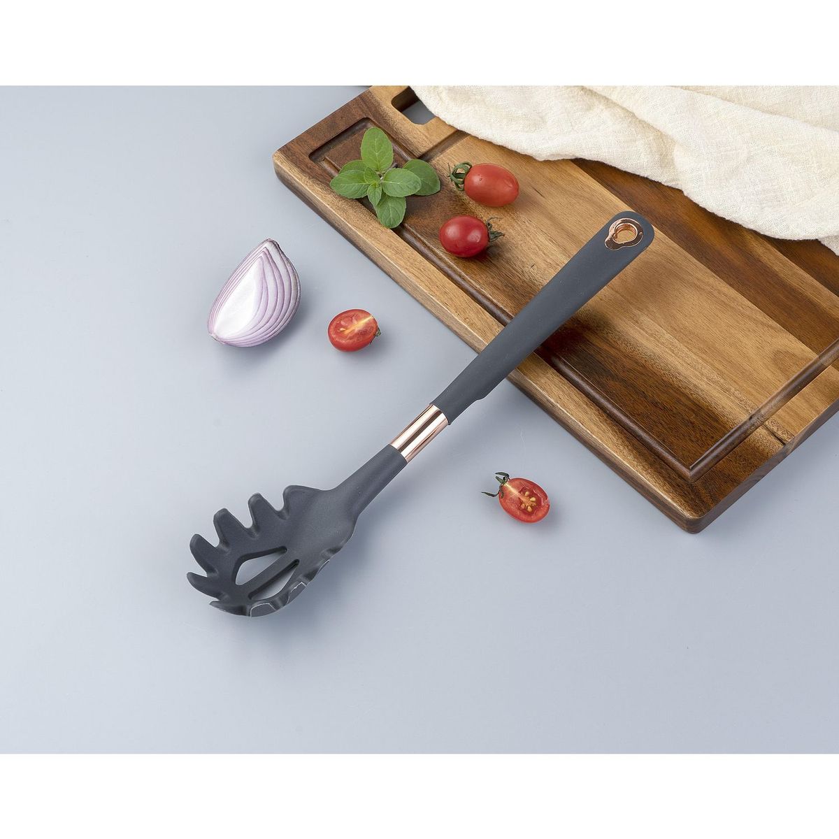 JUST HOME COLLECTION - Cucharón de Pasta Silicona