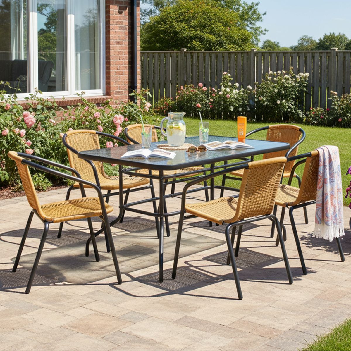 JUST HOME COLLECTION - Juego de comedor mesa de vidrio rectangular + 06 Sillas Ratán