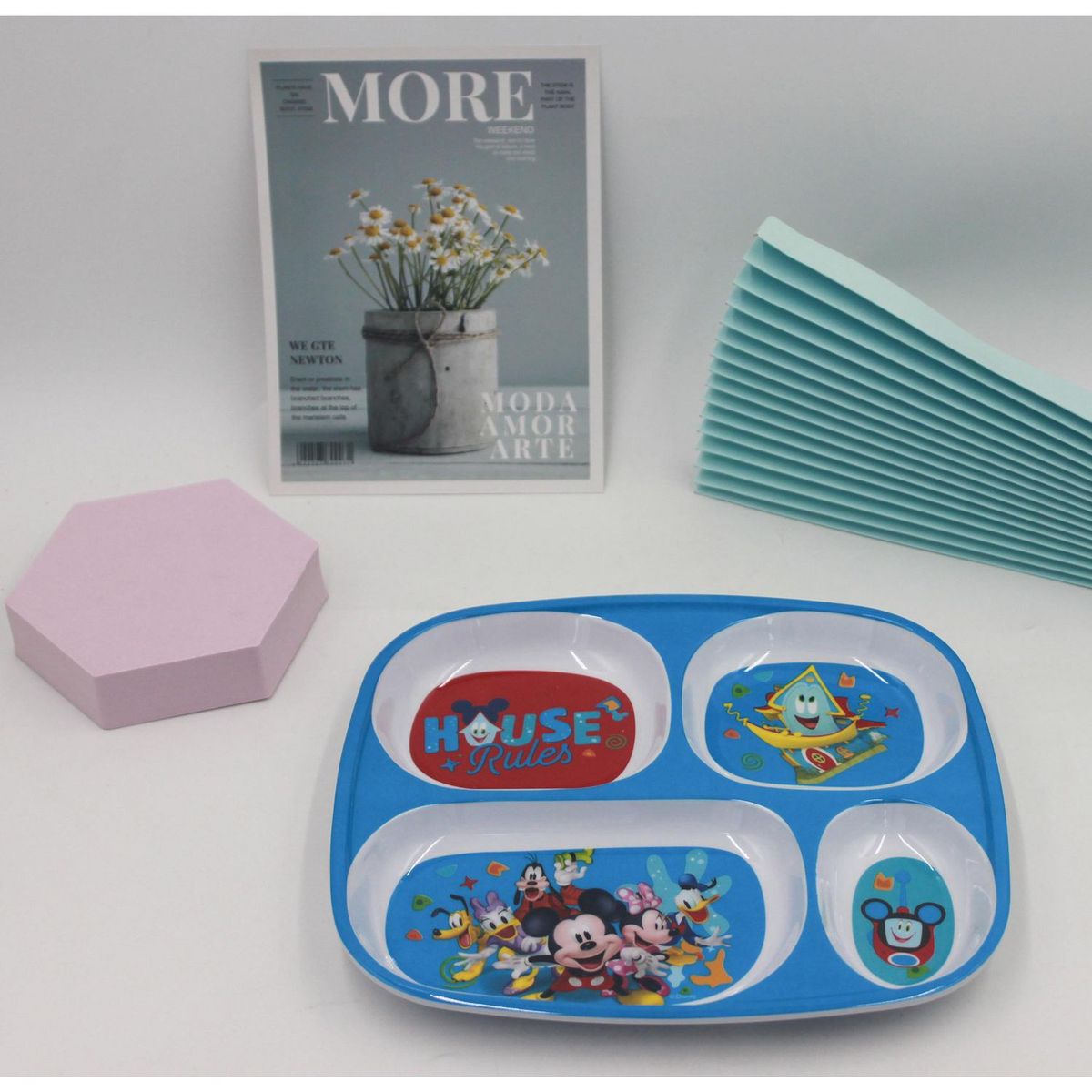 DISNEY - Bandeja Con Divisiones Mela Mickey 22x25cm