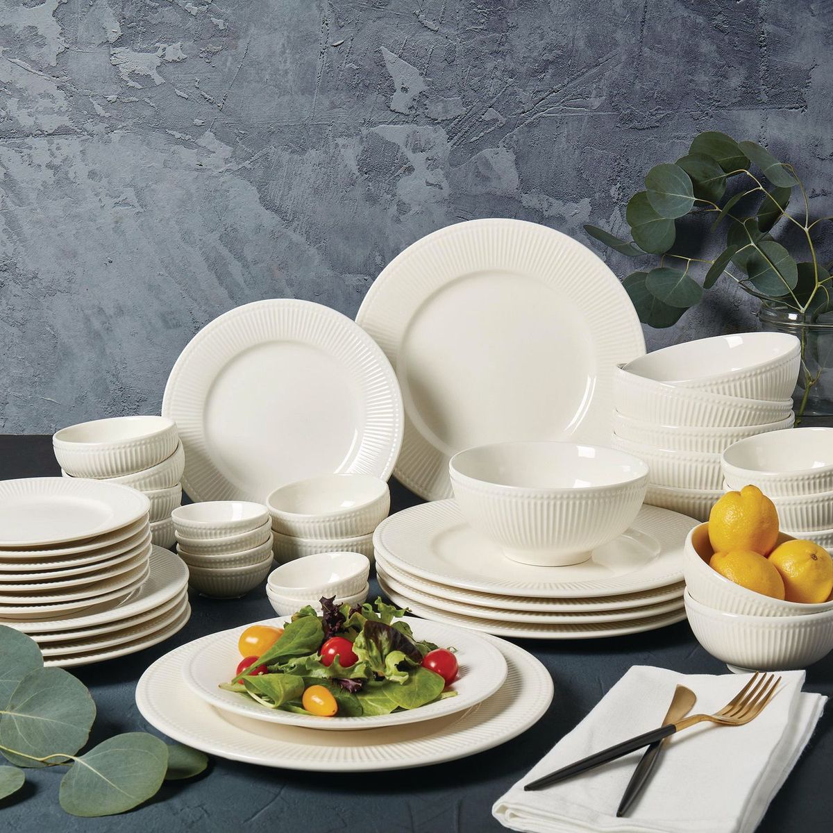  - Juego De Vajillas Redondas Blancas 42 Piezas