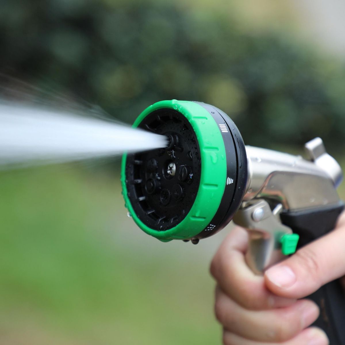 ERGO - Pistola de Riego Metal 8 Salidas