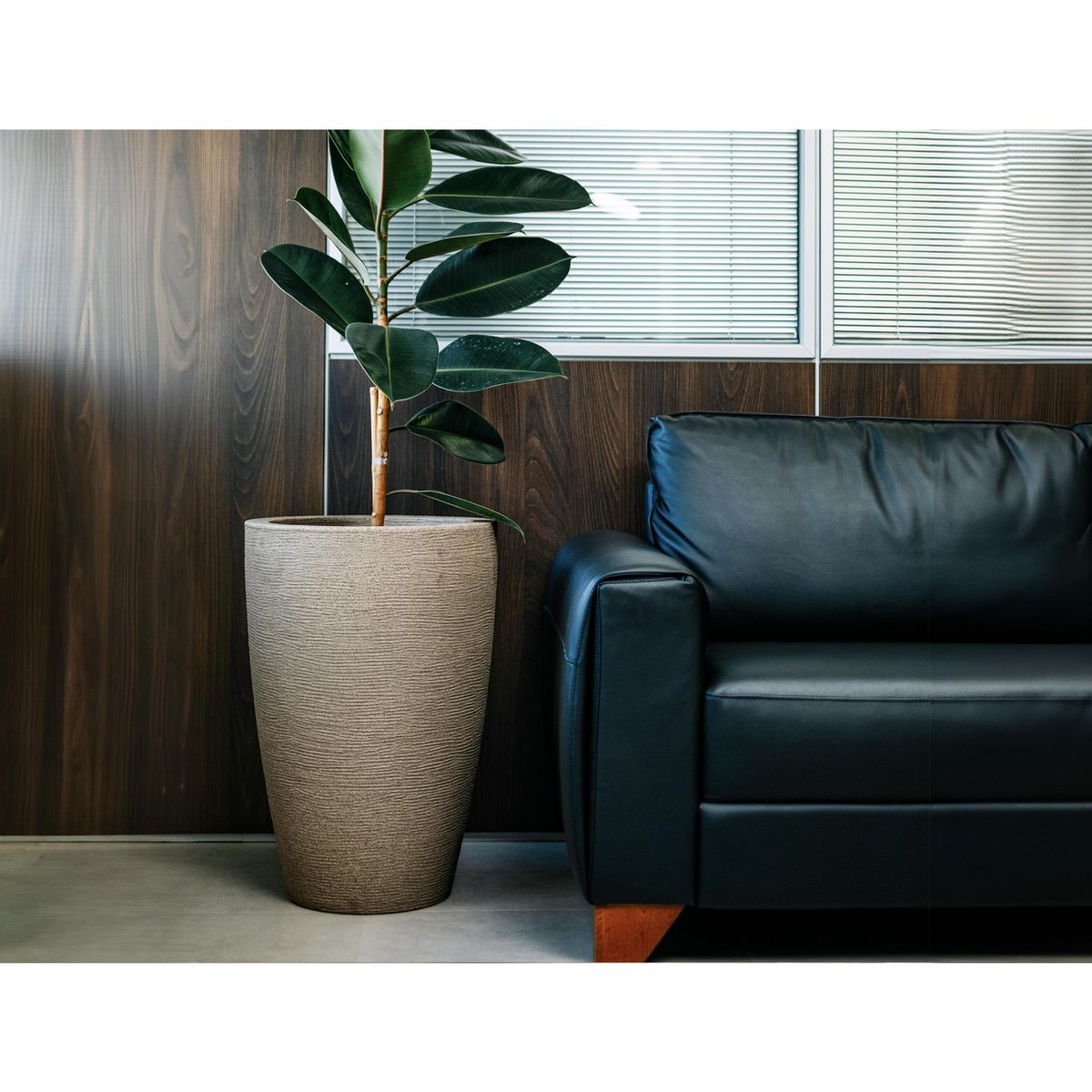 JUST HOME COLLECTION - Maceta Graf Cónico 65x43 Piedra