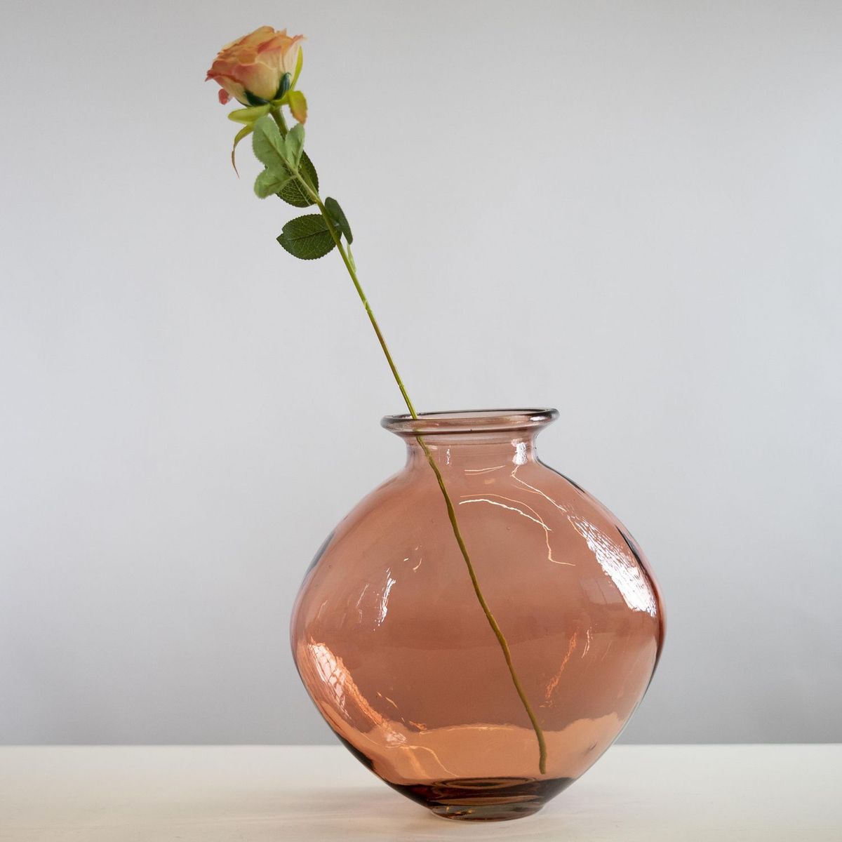 VIDRIOS SAN MIGUEL - Jarrón Decorativo Neón de Vidrio Reciclado 26cm Rosado