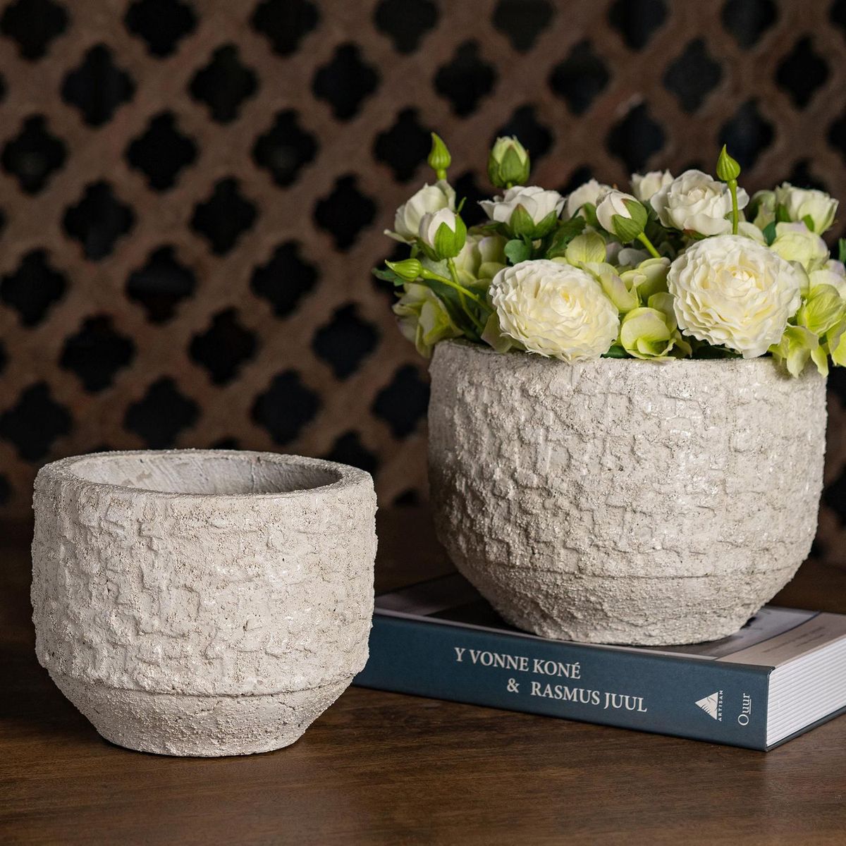 JUST HOME COLLECTION - Maceta Blanca 18x14cm