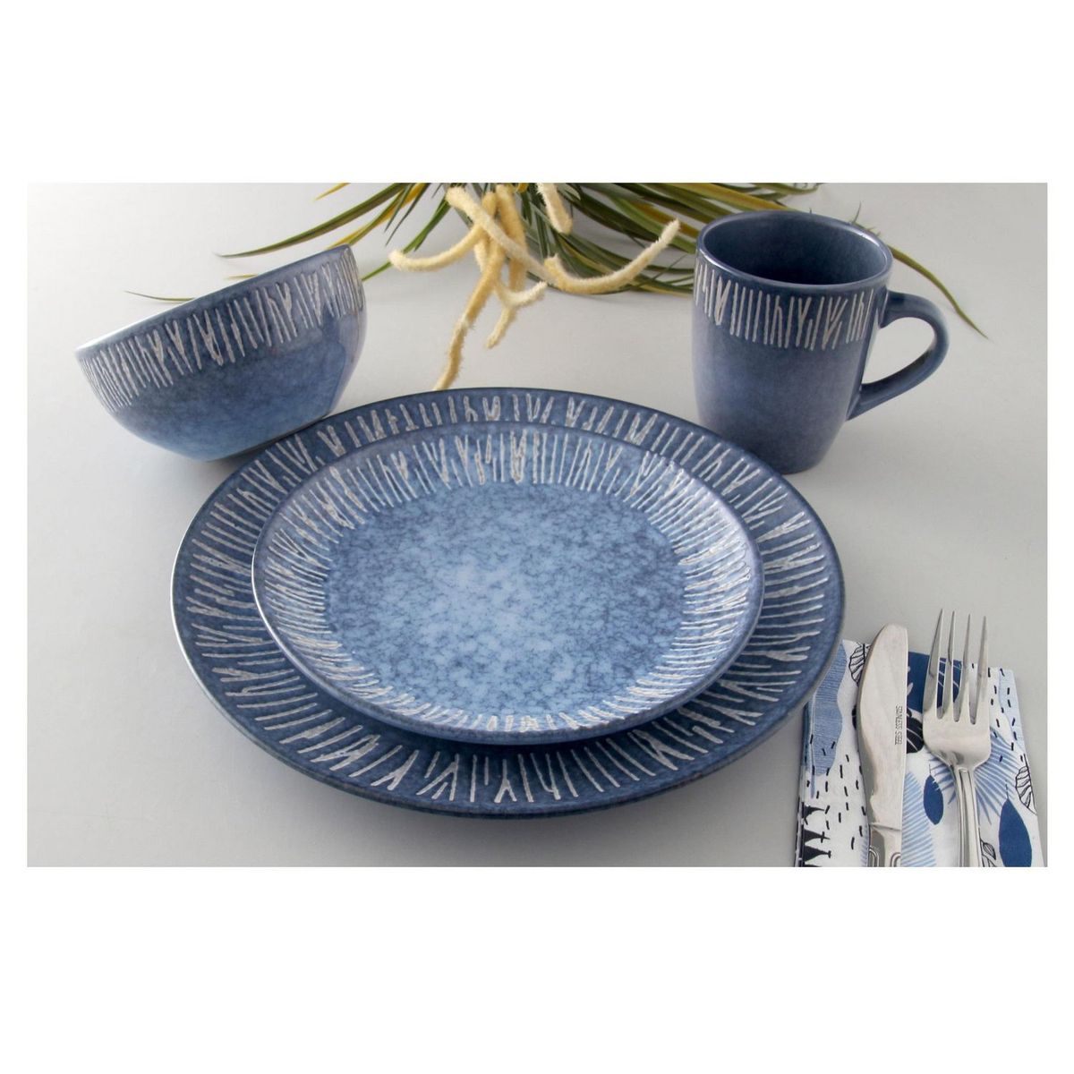 JUST HOME COLLECTION - Juego de Vajilla China 16 Piezas Azul