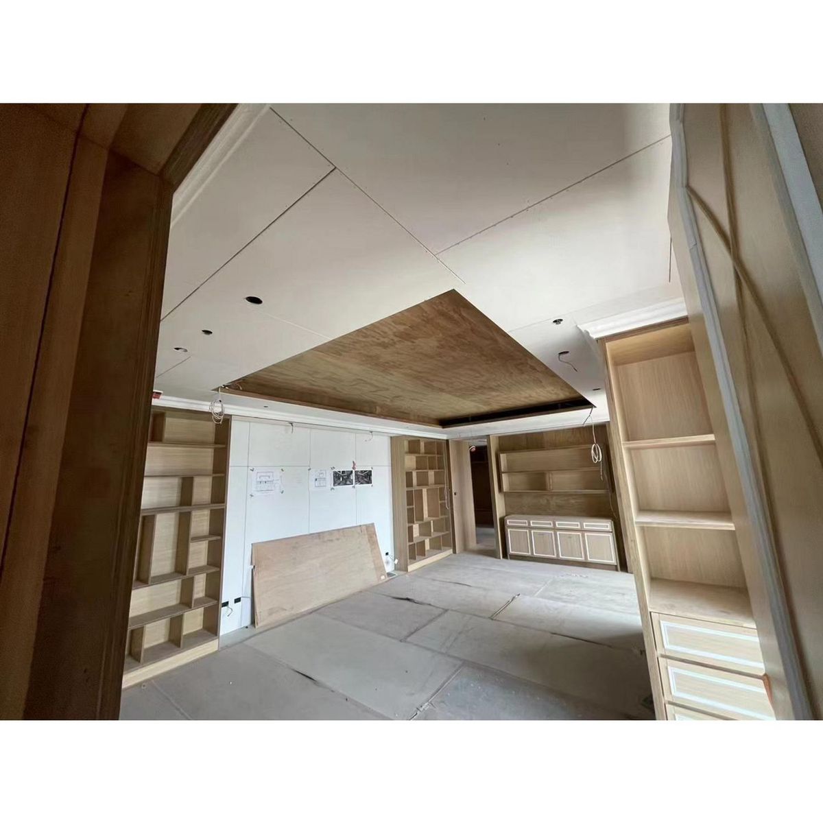 TIMBERMAC - Triplay Pino MR 12x1220x2440mm