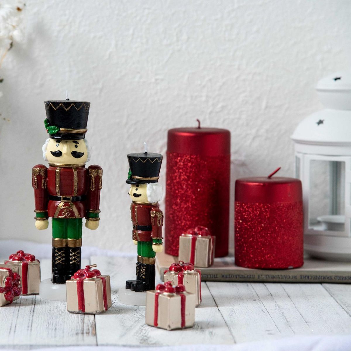 DEAR SANTA - Vela Roja Brillos 7.3X14.3cm