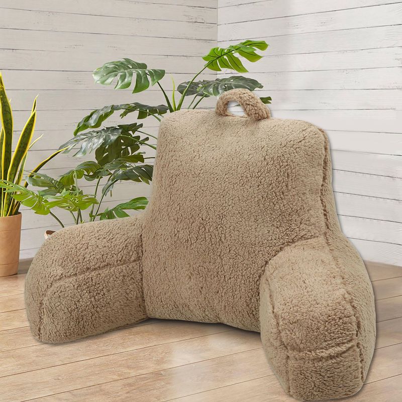 JUST HOME COLLECTION - Cojín Lumbar Taupe