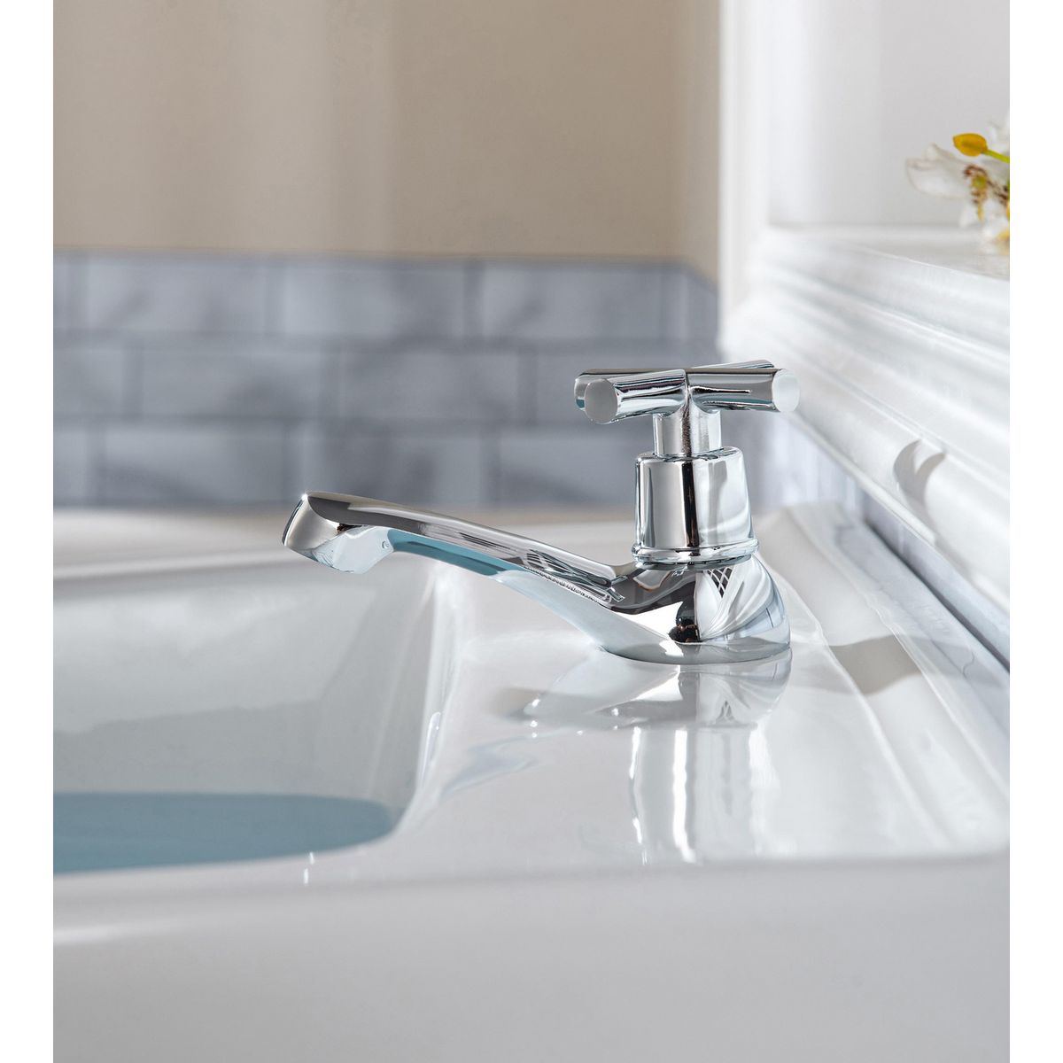 SENSI DACQUA - Llave de Lavatorio Sencilla Cruz Cromo