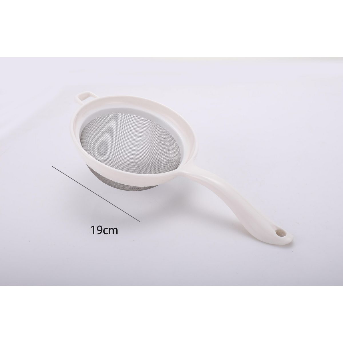 Colador de Plástico 19cm Blanco, marca JUST HOME COLLECTION - Foto Principal