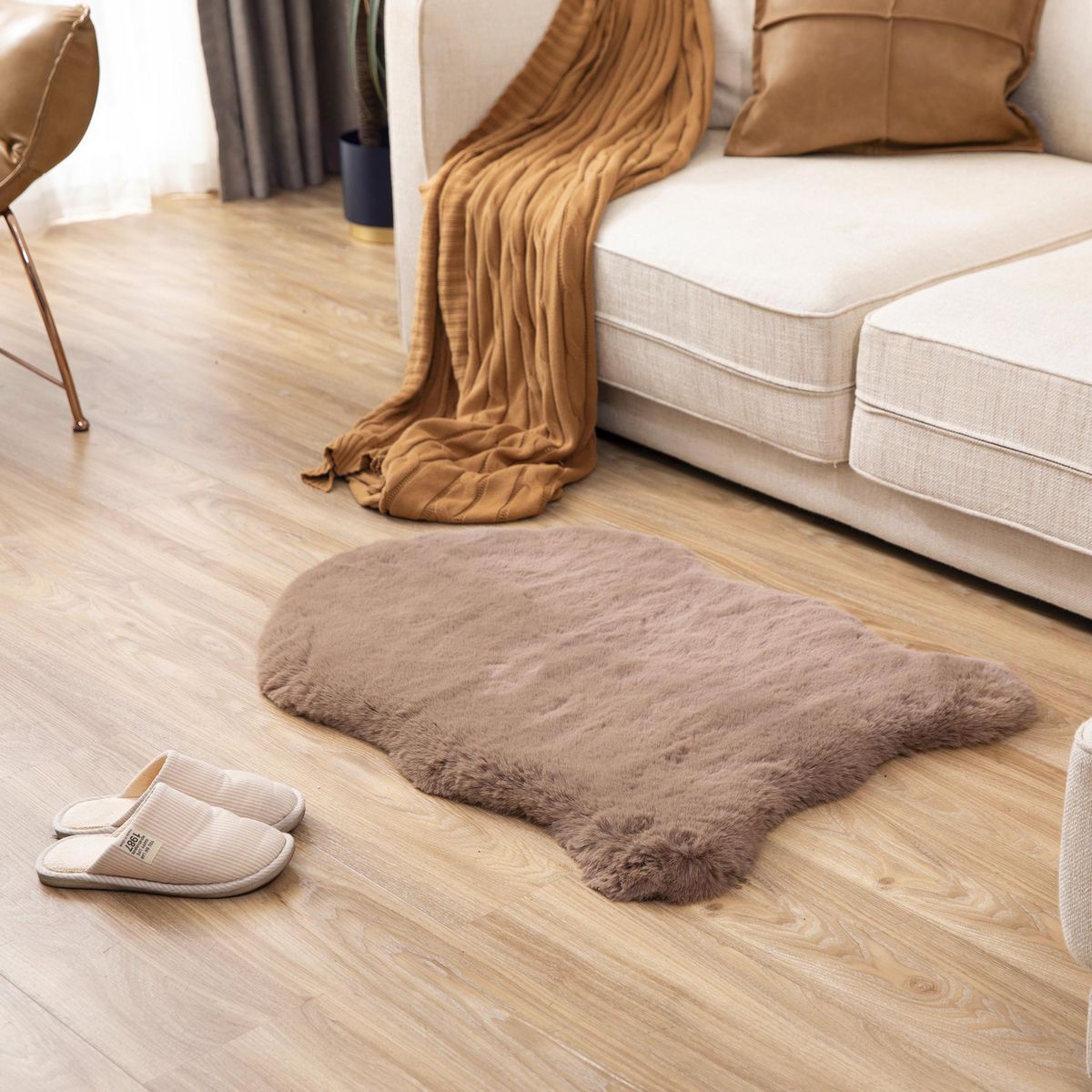JUST HOME COLLECTION - Bajada Rabbit 90x60cm Taupe