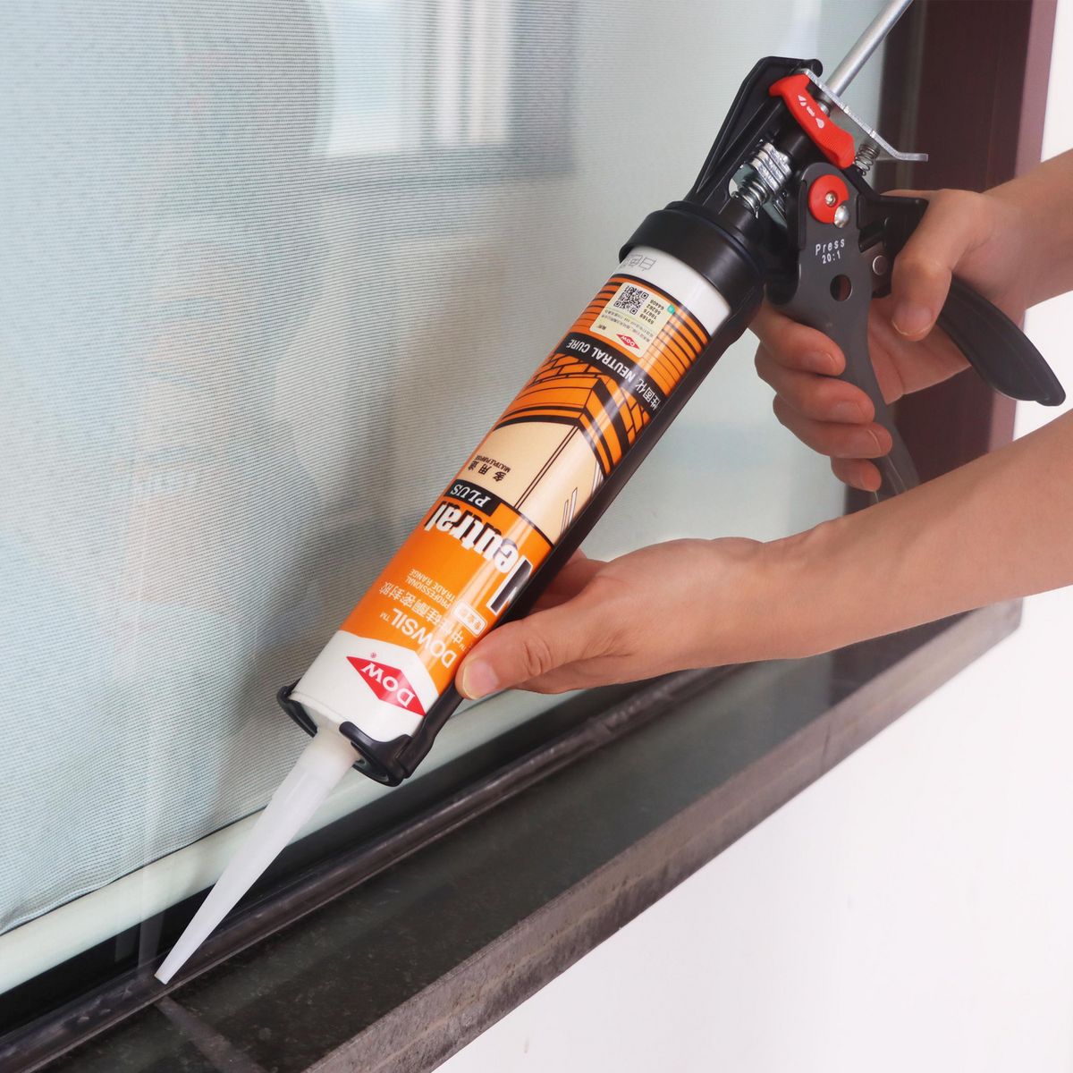 TOPEX - Pistola Calafateadora Profesional Antigoteo con Switch