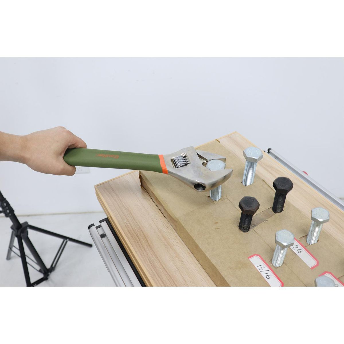 BAUKER - Llave Ajustable 15 Bauker