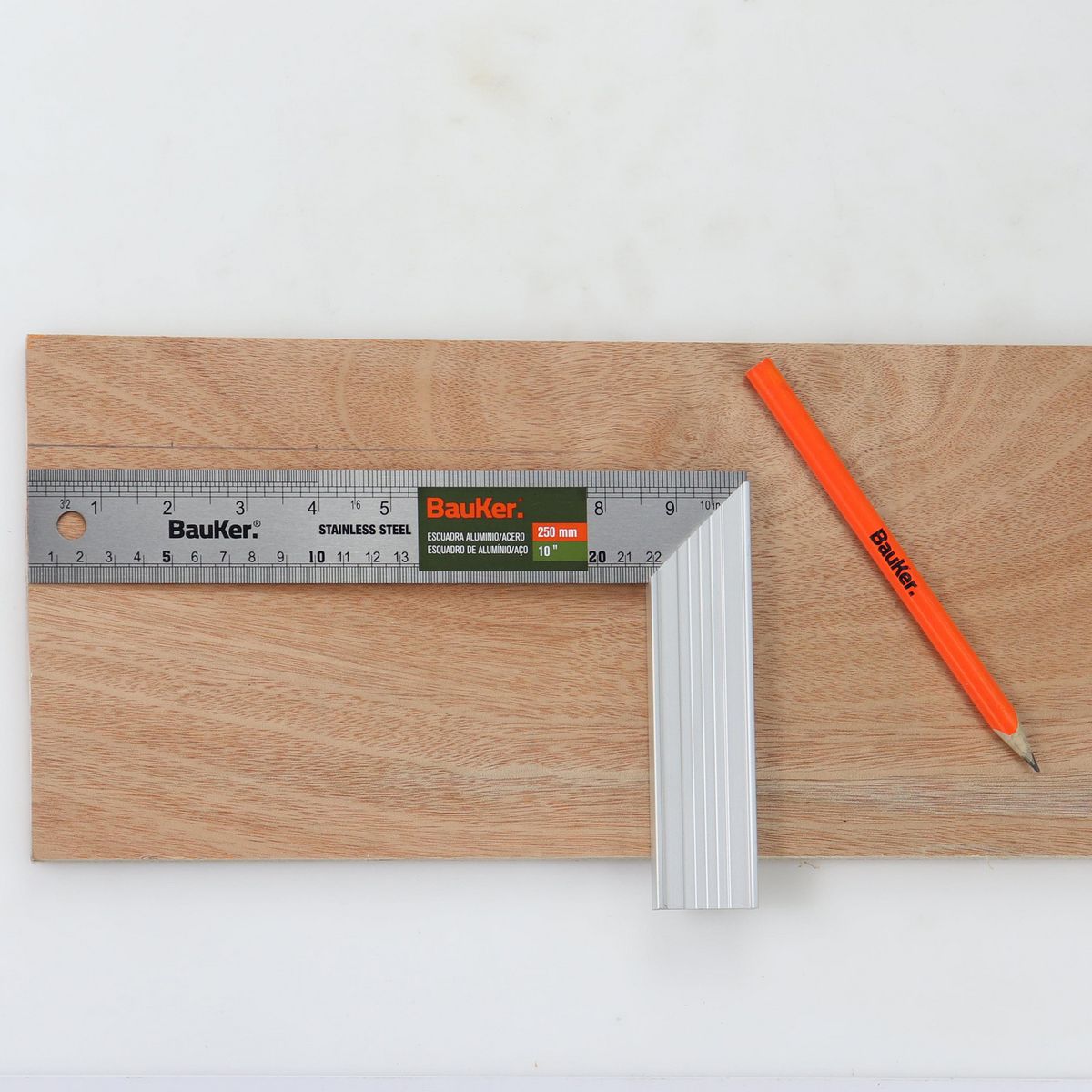 BAUKER - Escuadra Fija 10 " 250 mm Bauker