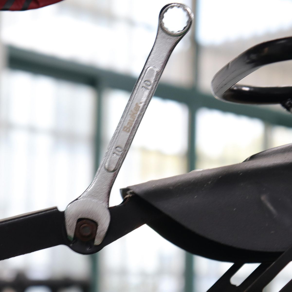 BAUKER - Set x6 Llaves Bauker Punta Y Corona