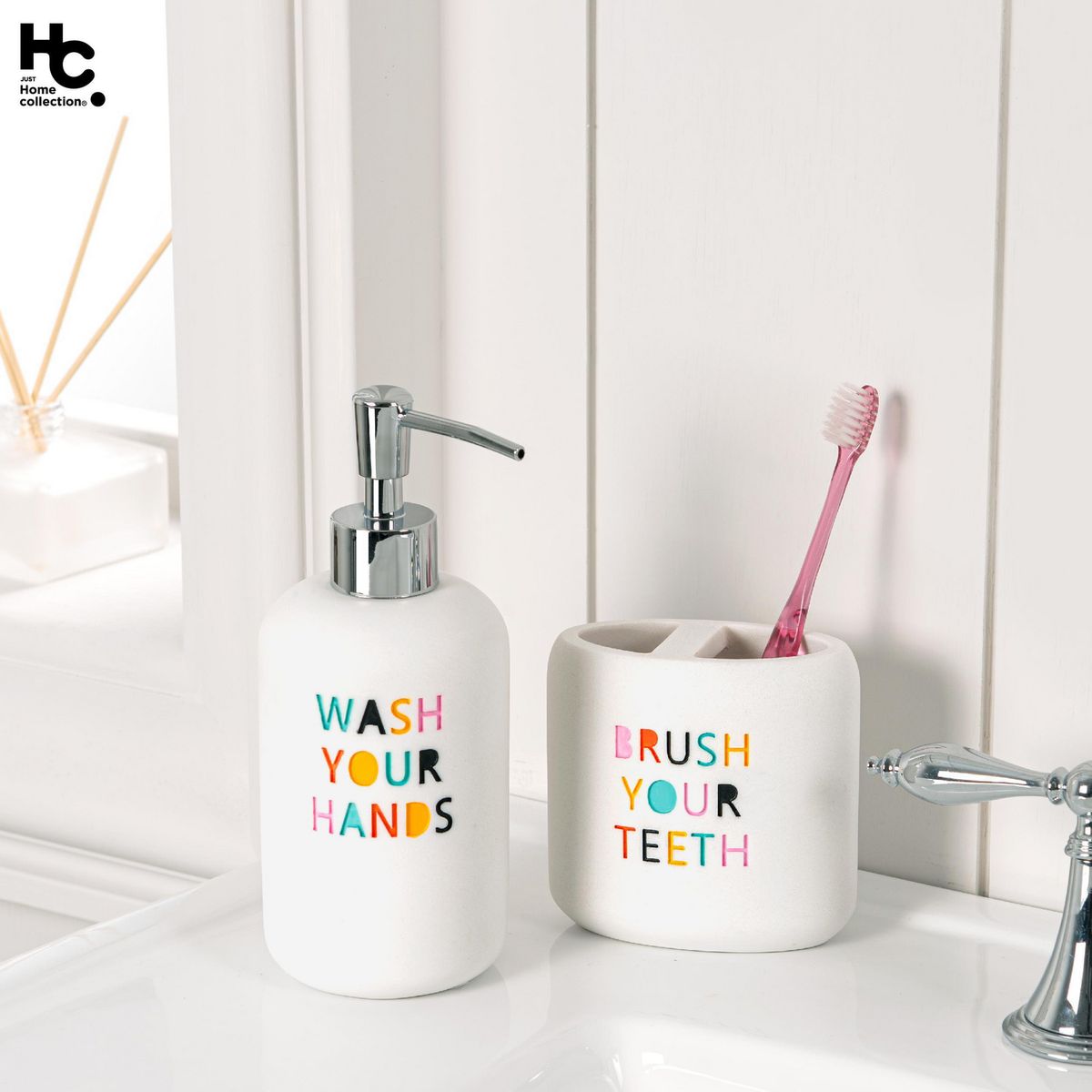 JUST HOME COLLECTION - Portacepillo Words Resina Blanco