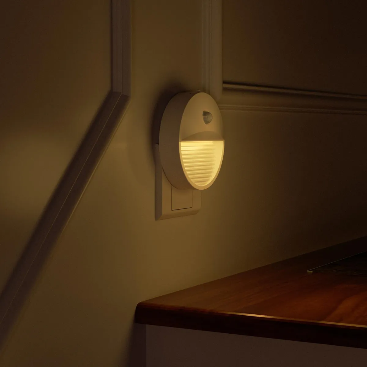 JUST HOME COLLECTION - Luz LED de Noche con Sensor