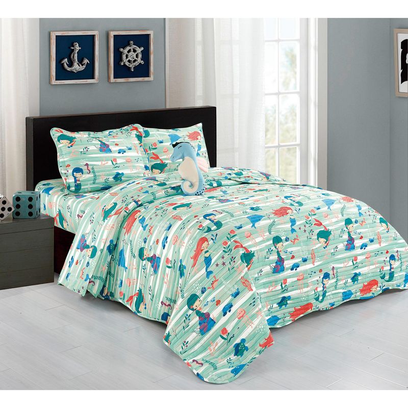 JUST HOME COLLECTION - Combo Quilt + Cojín + Sábana Niña 1.5 Plazas
