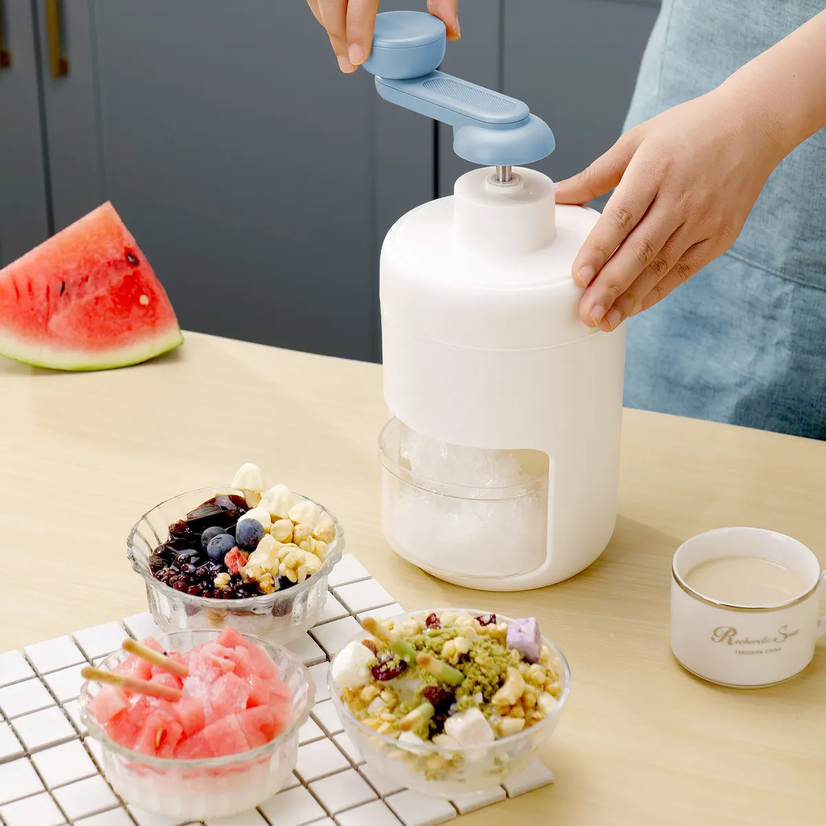 JUST HOME COLLECTION - Máquila granizadora de Hielo