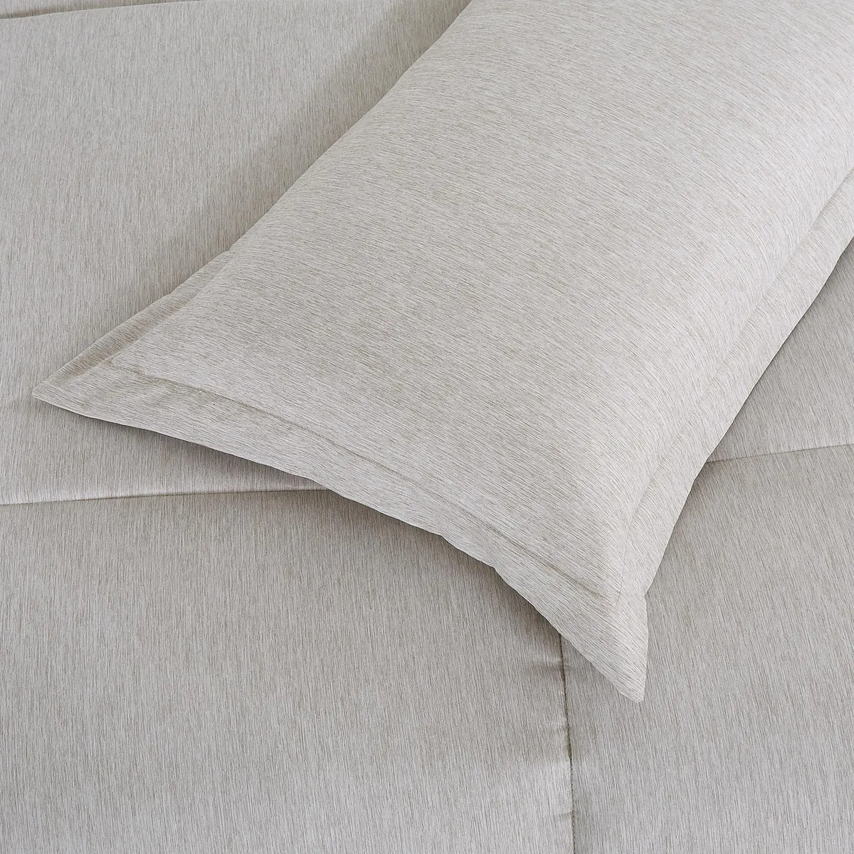 JUST HOME COLLECTION - Edredón Cationic 1.5 Plazas Beige