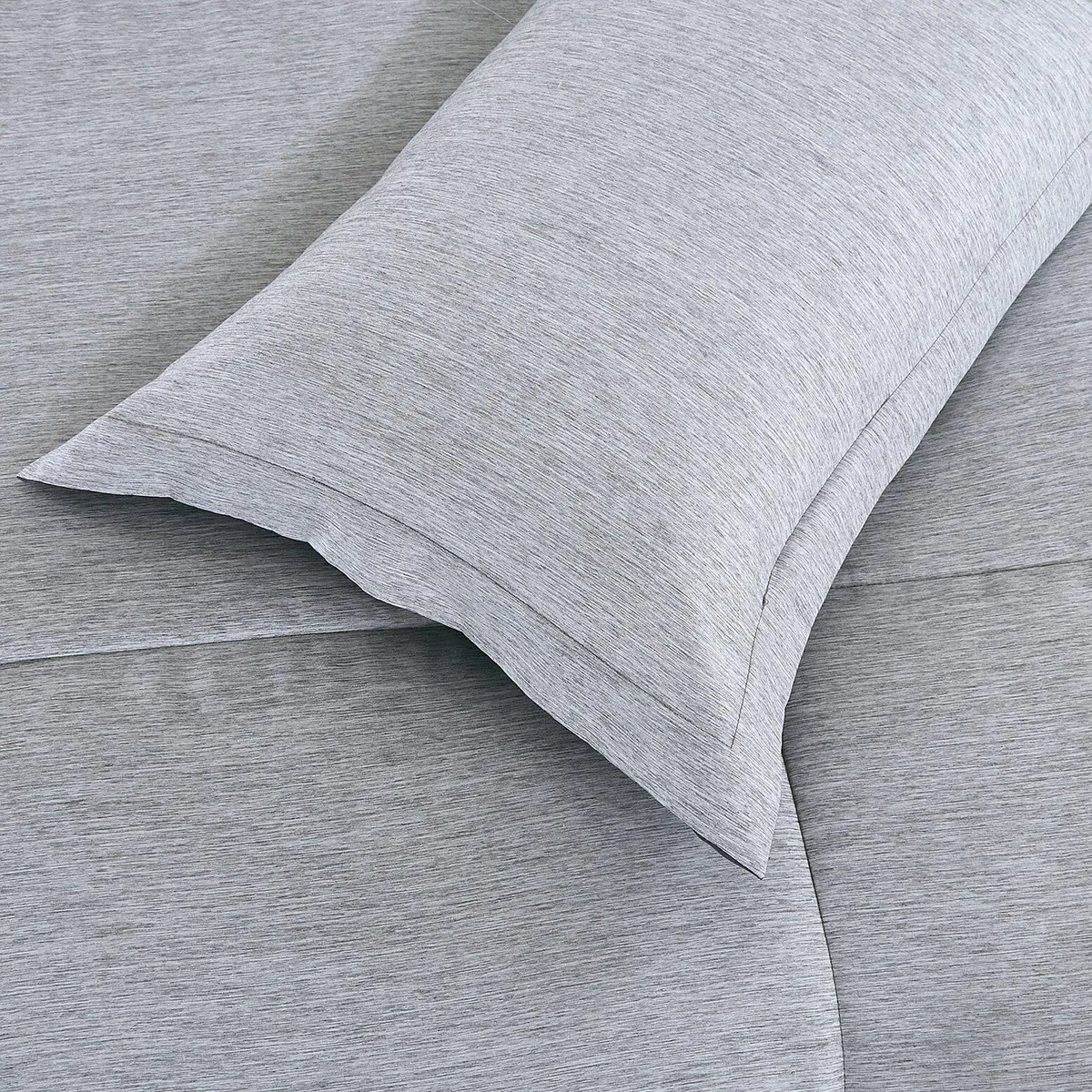 JUST HOME COLLECTION - Edredón Cationic King Gris