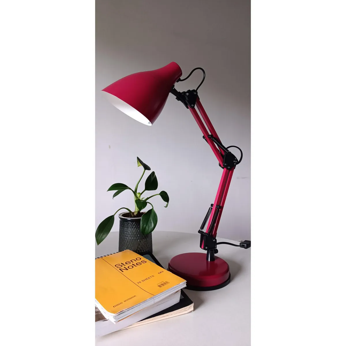 CASA BONITA - Lámpara de Escritorio Artic Magenta