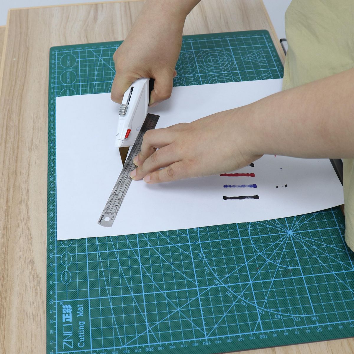 UBERMANN - Cutter Retractil