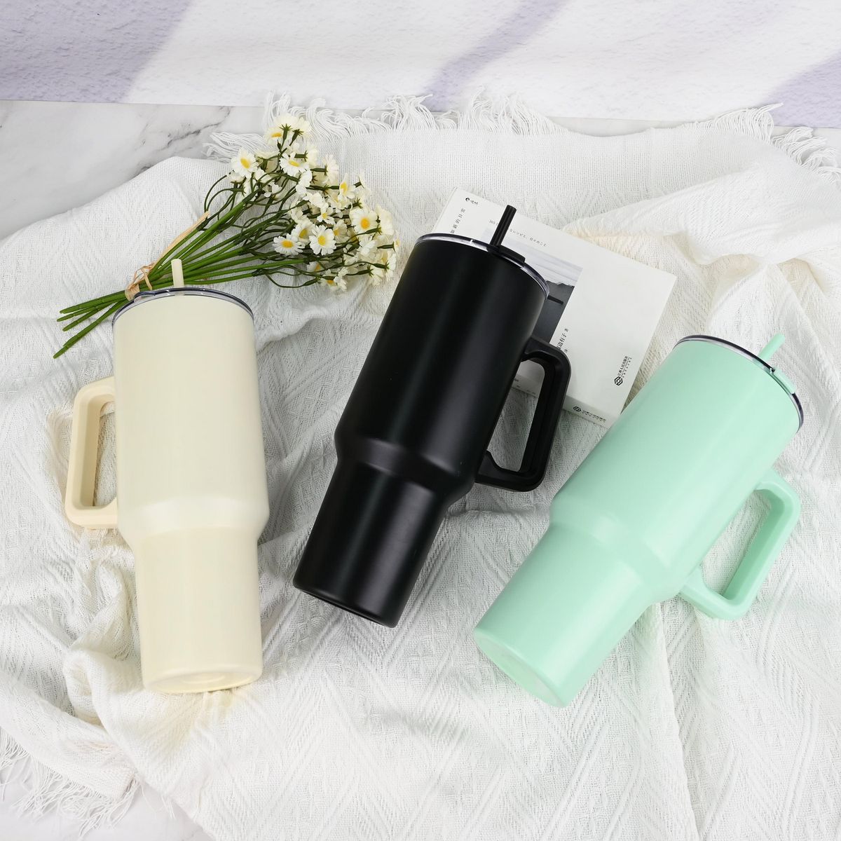 JUST HOME COLLECTION - Tomatodo Taza Inoxidable con Cañita Verde 1200ml