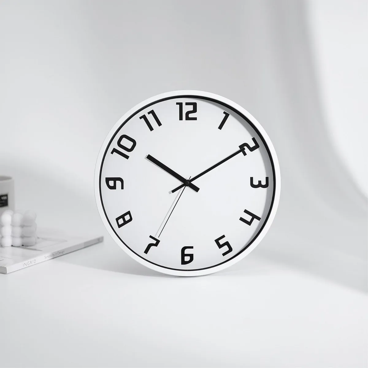 CASA BONITA - Reloj Norma 30cm Blanco y Negro