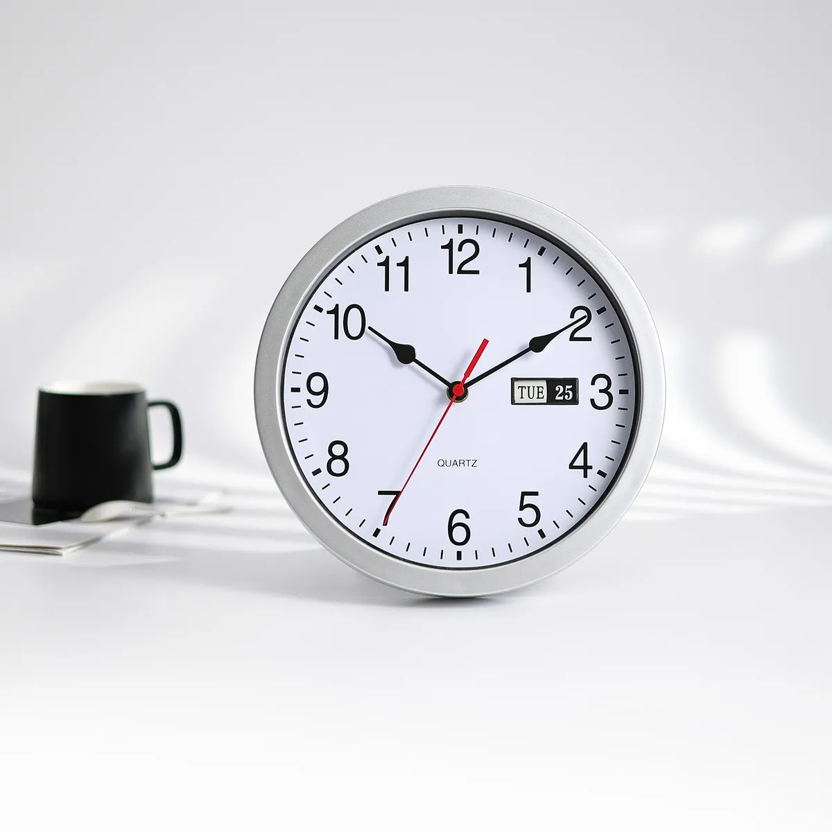 JUST HOME COLLECTION - Reloj con Fecha Plateado