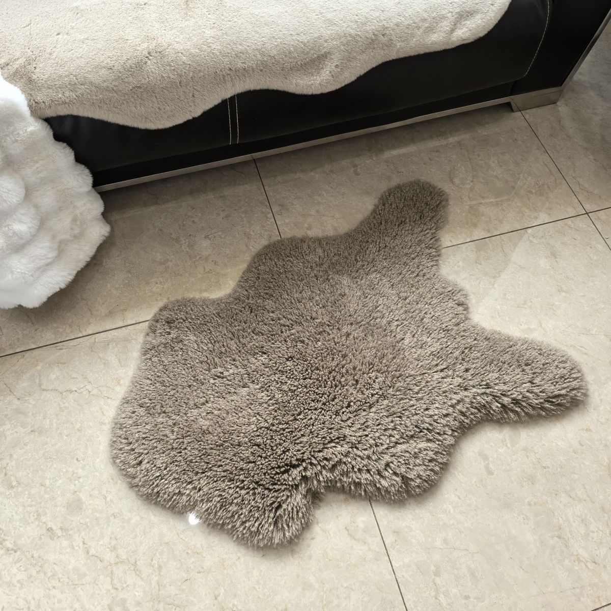 JUST HOME COLLECTION - Alfombra Sheepskin Taupe 90x60cm