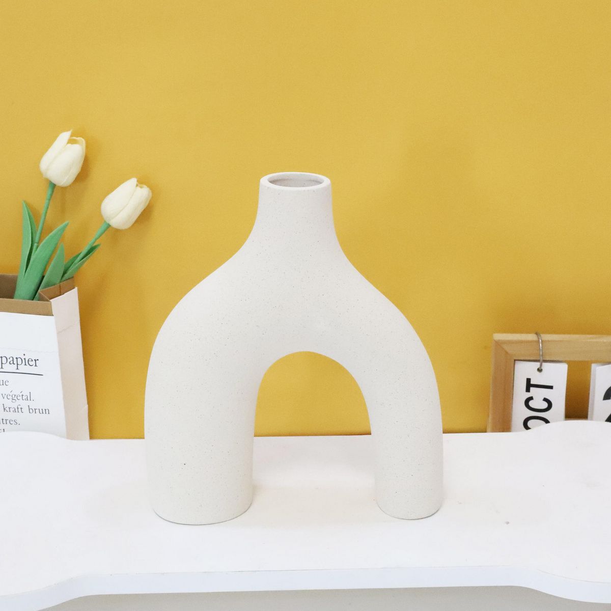 JUST HOME COLLECTION - Florero de Cerámica Blanco 25cm