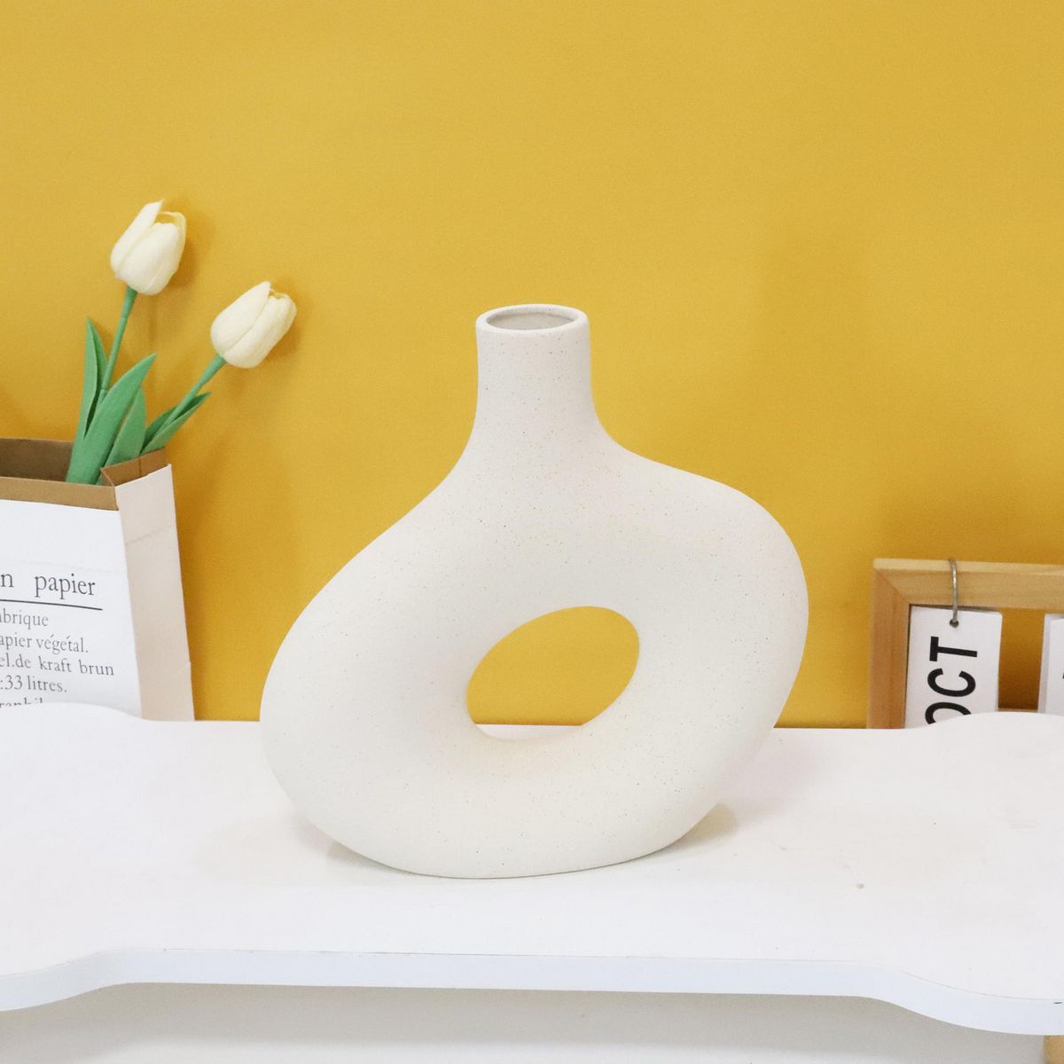 JUST HOME COLLECTION - Florero de Cerámica Blanco 22cm