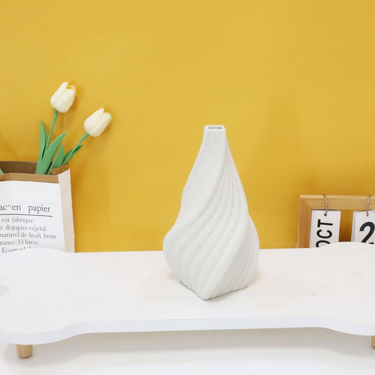 JUST HOME COLLECTION - Florero de Cerámica Blanco 21cm