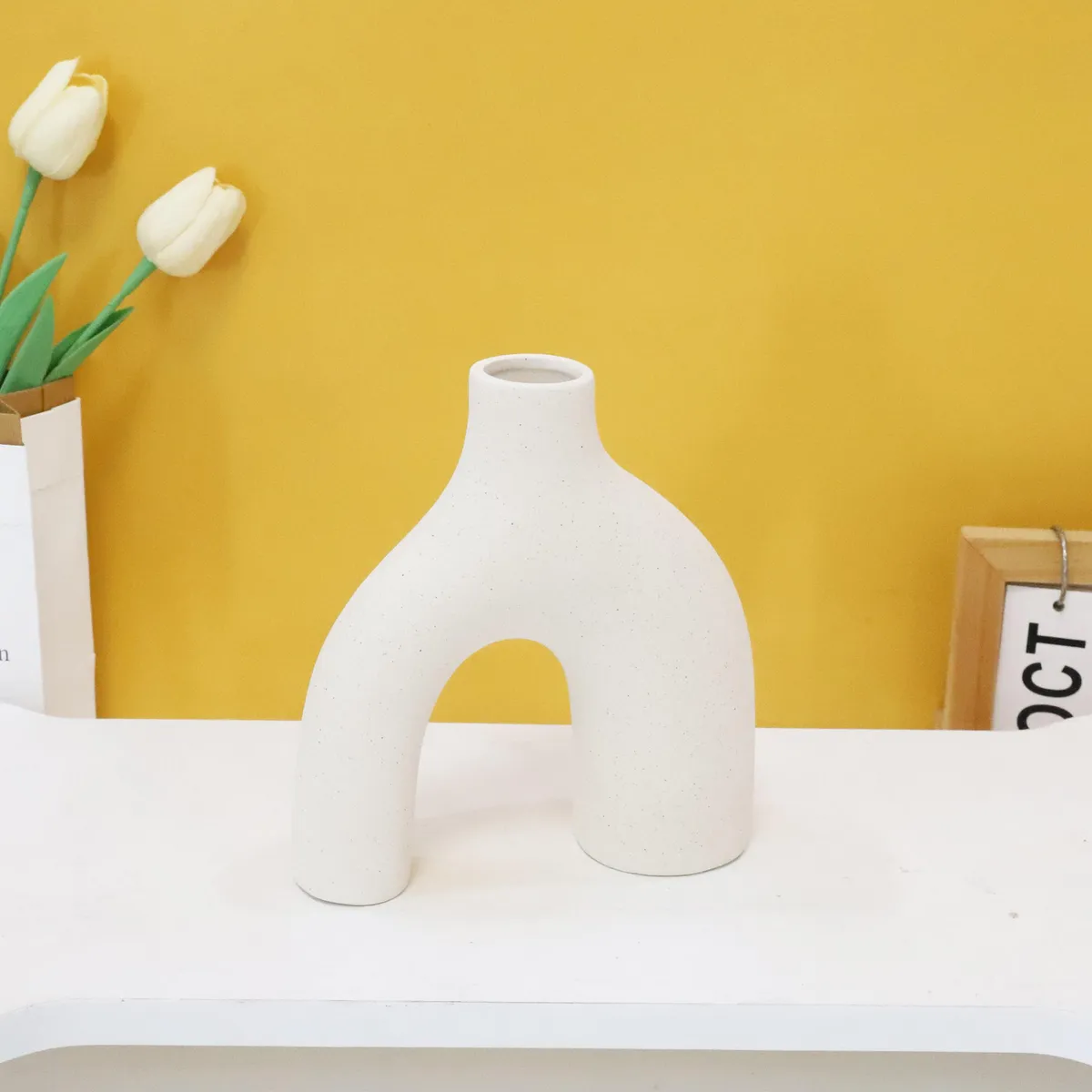 JUST HOME COLLECTION - Florero de Cerámica Blanco 17cm