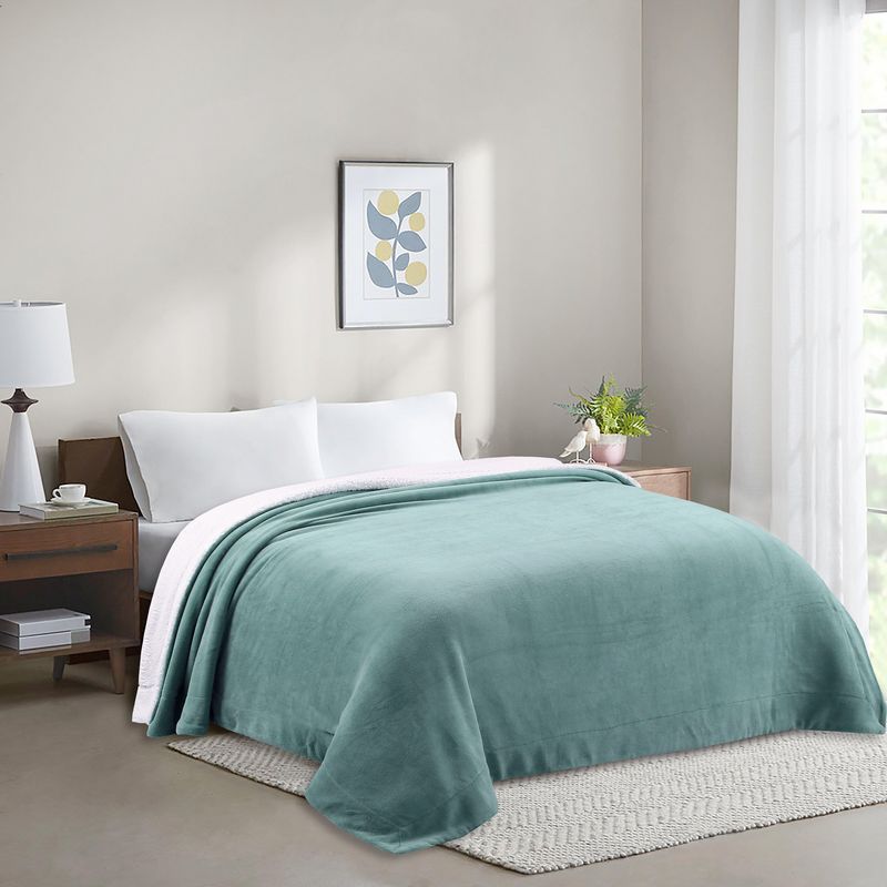 JUST HOME COLLECTION - Frazada Coral Verde 200x220cm