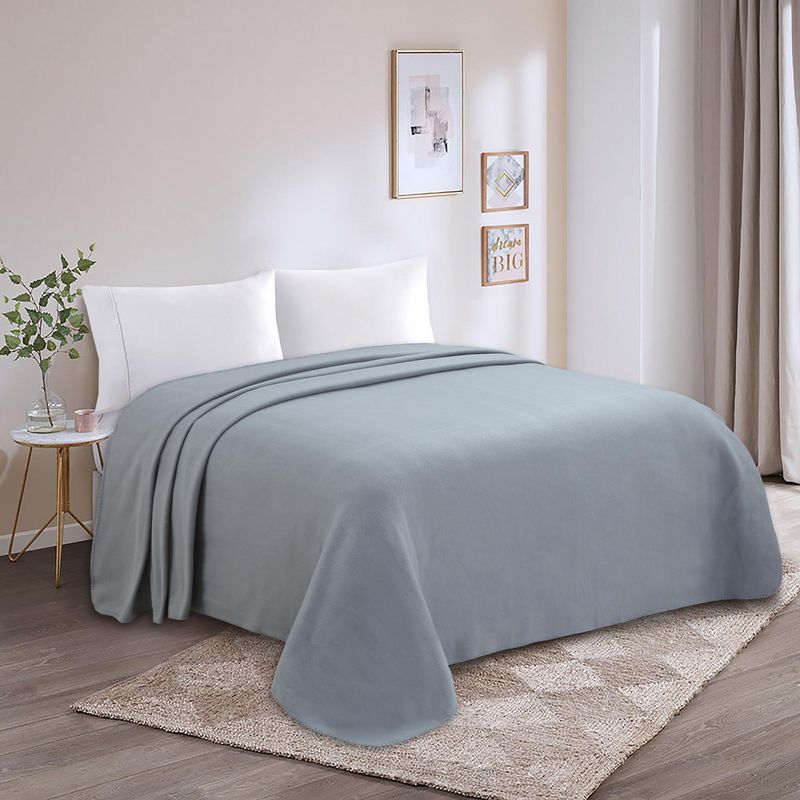 JUST HOME COLLECTION - Frazada Polar Gris 165x220cm