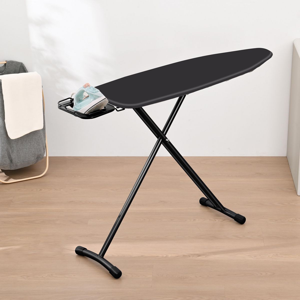 KLEINE WOLKE - Tabla de Planchar con Base Negra