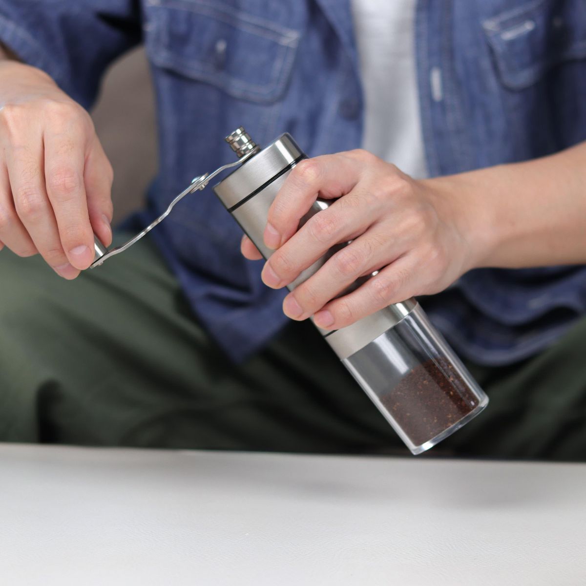 JUST HOME COLLECTION - Molino de Café Manual Vidrio y Acero Inoxidable