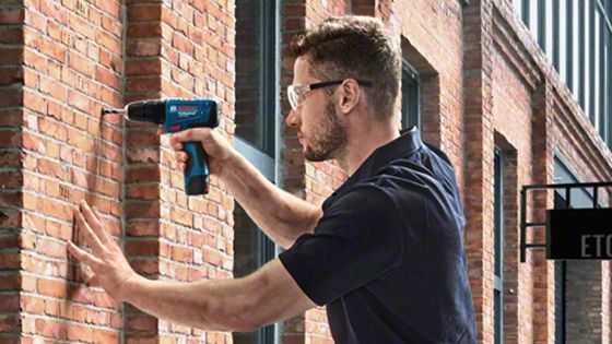 Combo Bosch Llave de Impacto GDR 120-LI + Taladro Atornillador GSR 120-LI.