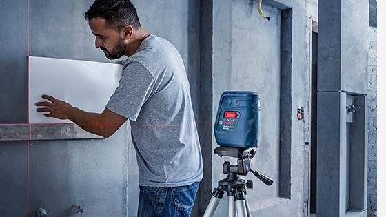 Nivel Láser de líneas 15 metros con línea lateral Bosch Nivelox con Maletín
