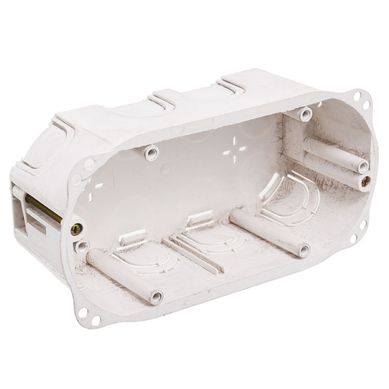 Caja para yeso 4 m�dulos autorroscante