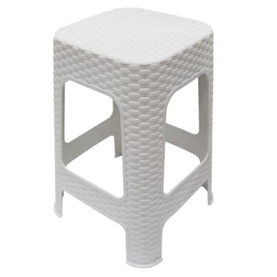 Banquito de pl�stico blanco